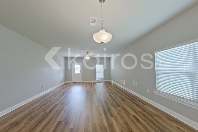 Photo - 22871 Balsam Dr