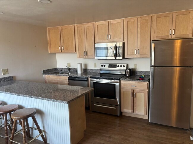 Photo - The Bayshore