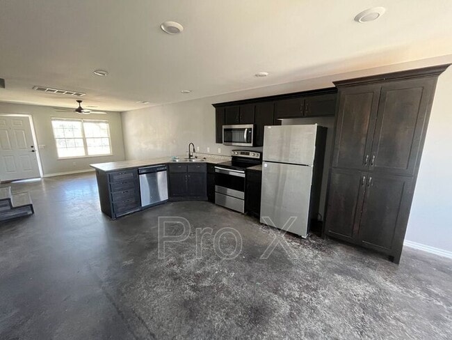 Photo - 618 Easton Dr Unidad Apt A