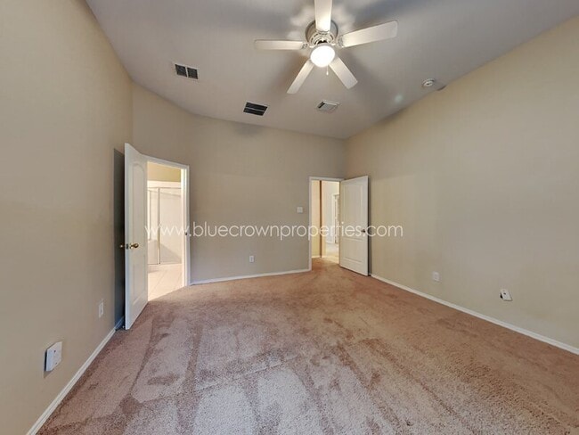 Photo - 11364 Lockshire Dr