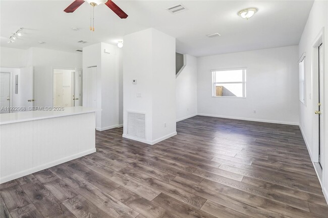 Photo - 5610 SW 43rd St