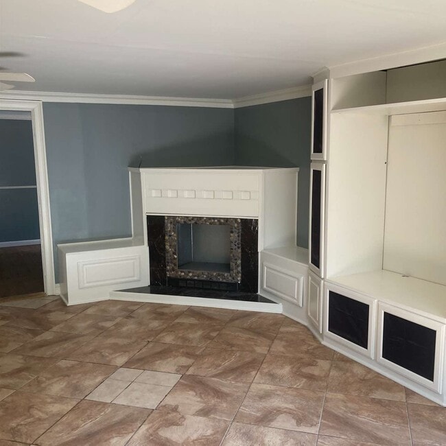 Photo - 2185 S Lake Dr