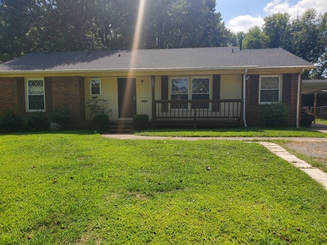 Photo - 2801 Dalecrest Dr