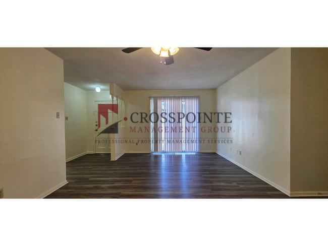 Building Photo - Almost Ready! 3 Bedroom 2 Bath Duplex in Longview!