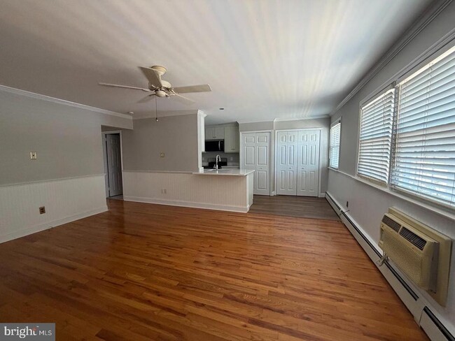 403 S Main St Unit 105