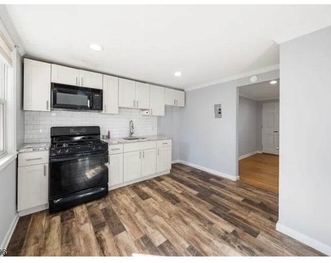 Photo - 511 Brooklawn Ave