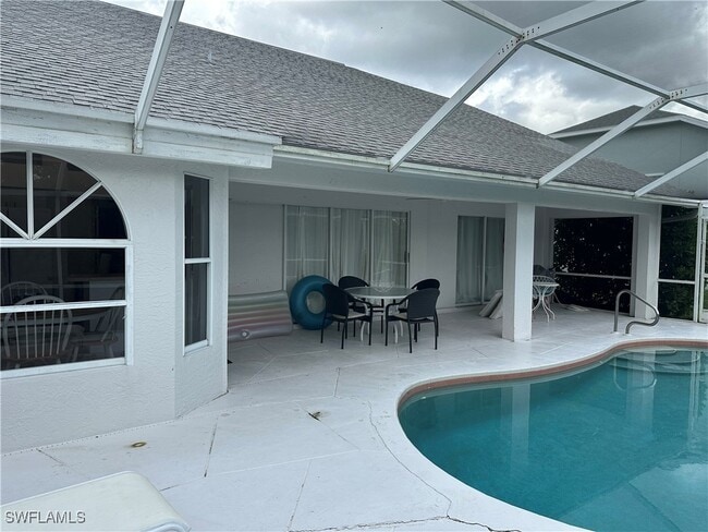 Building Photo - 740 Lambton Ln