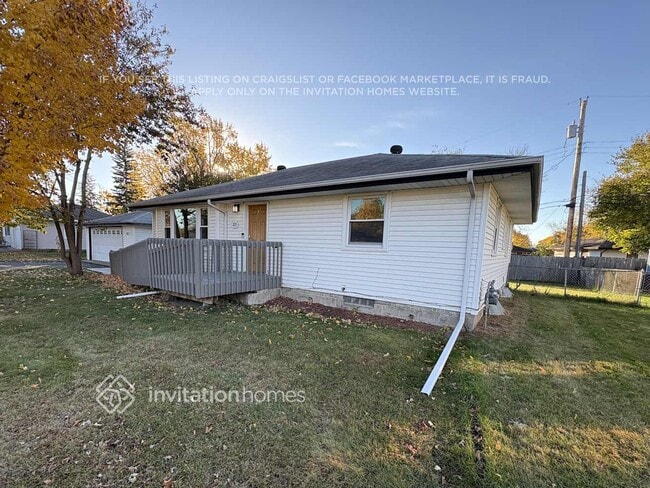Photo - 2113 55th Ave N