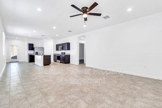 Photo - 2108 W Sheridan Ave