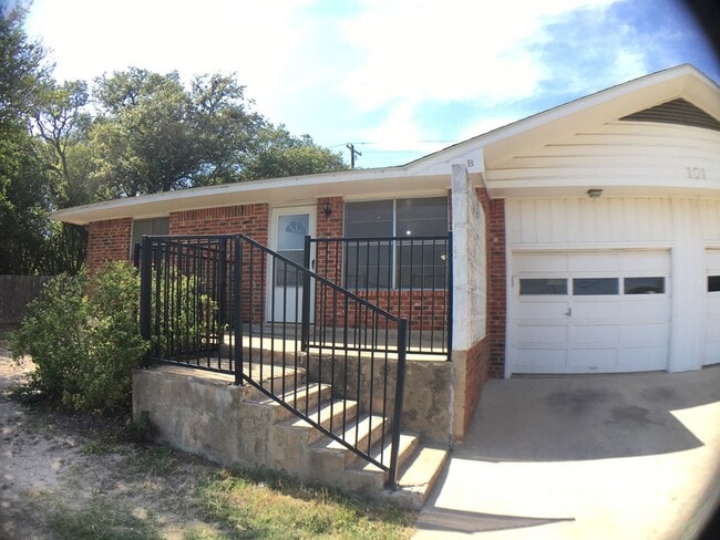 101-B Ranchero Rd