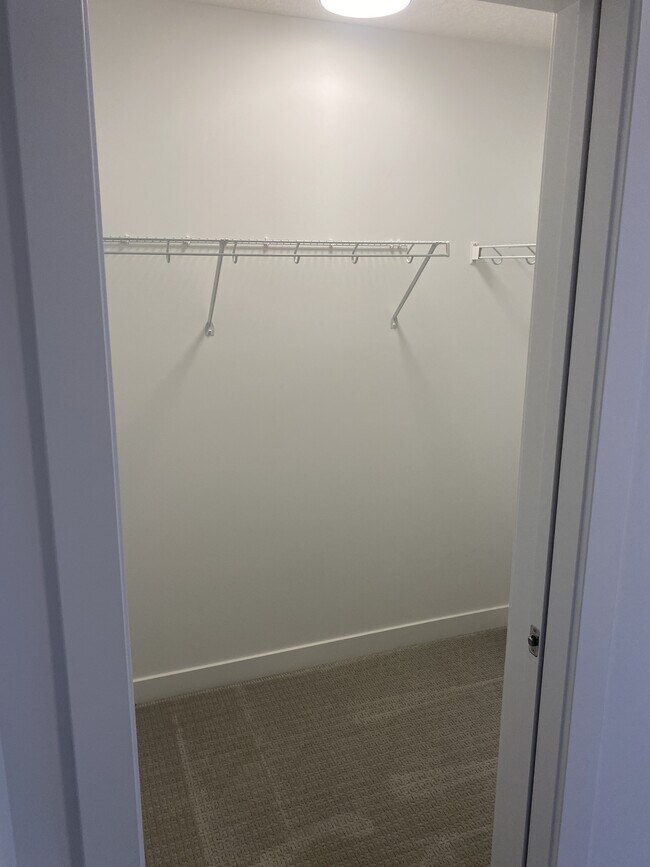 Photo - 280 Chelsea Rd