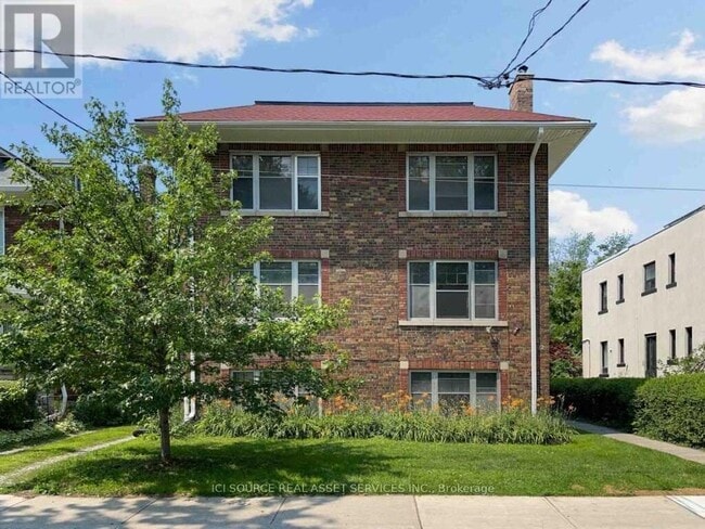 Photo - 12 Kendal Ave