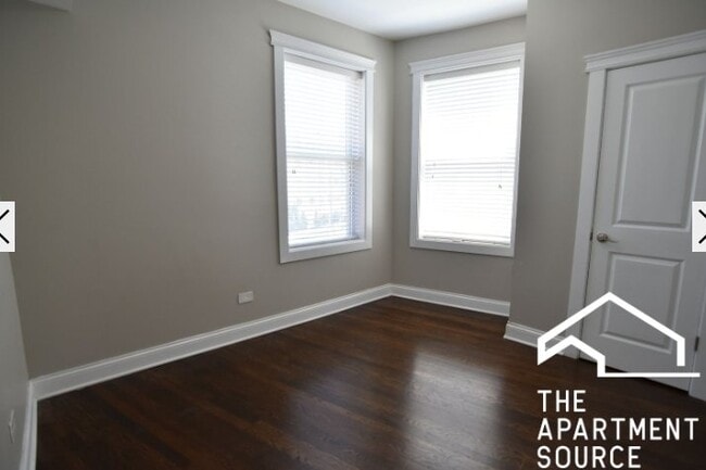 Photo - 3802 N Pine Grove Ave Unit 2
