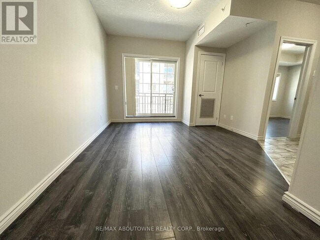 Photo - 7 Rittenhouse Rd