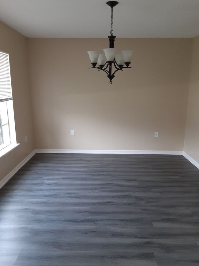 Photo - Beautiful 4 Bedroom