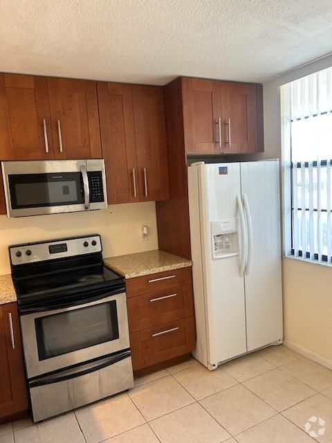 Building Photo - 3626 Whitehall Dr Rental