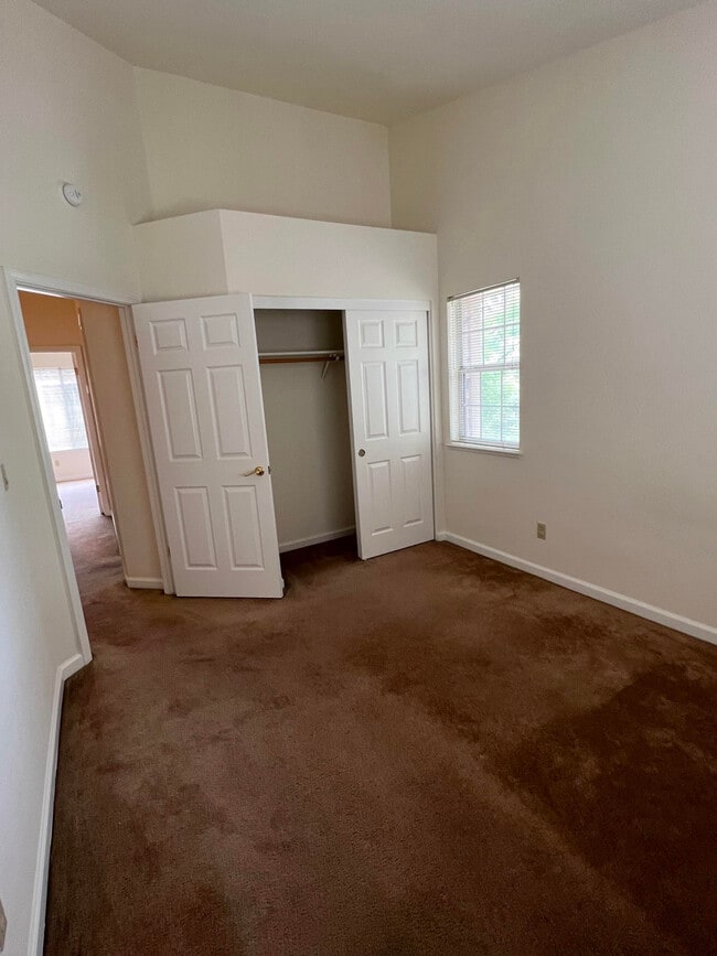 2nd Bedroom - 1159 La Rochelle Terrace