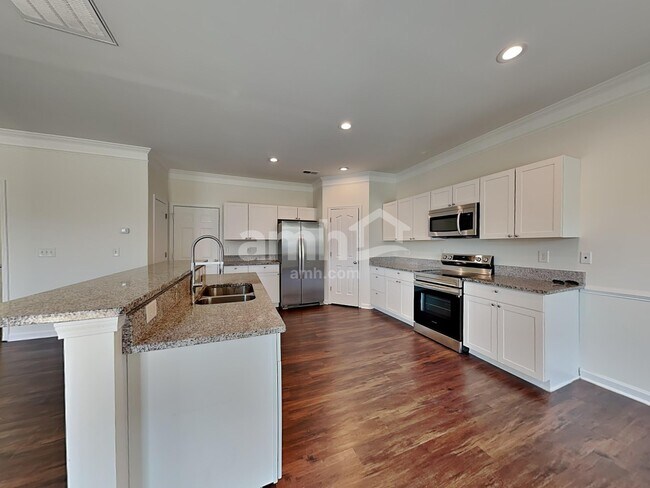 Photo - 5006 Lazy Day Ln