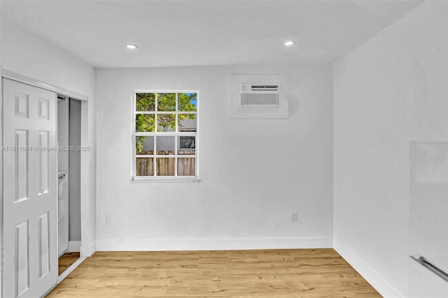 Photo - 1623 NW 16th Terrace Unidad 3