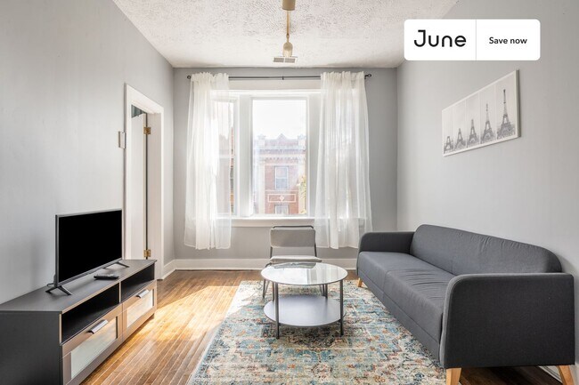 Photo - 2250 W North Ave