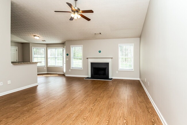 Photo - 125 Cheyenne Dr