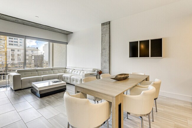 Photo - 332 Cocoanut Ave Unidad ID1386011P