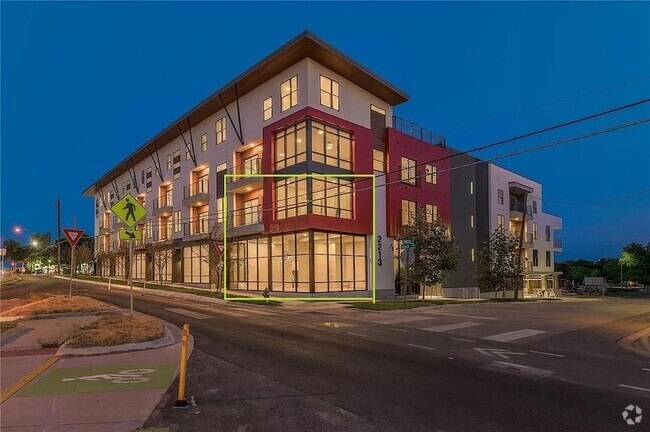 Building Photo - 2213 Poquito St Unit 100 Rental