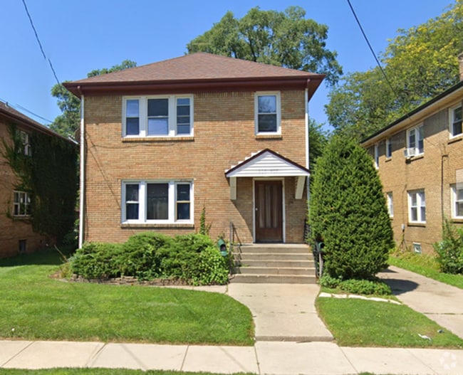 Building Photo - 905/907 14th Street Unit 907 14th Street Rental