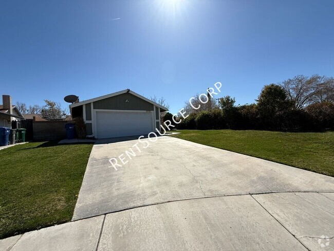 Building Photo - 2134 Dallin St Rental