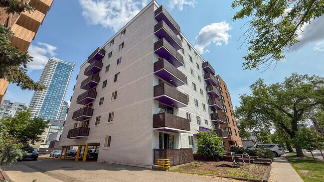 Photo - Willmax Apartments