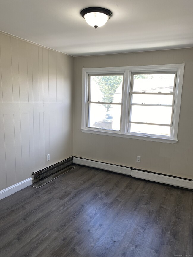 Photo - 452 Summit St Unit 2