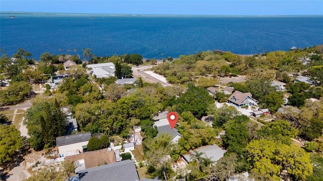 515 Crystal Beach Ave