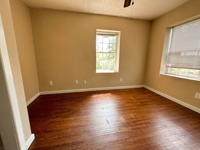 Photo - 2 bed 1 bath home