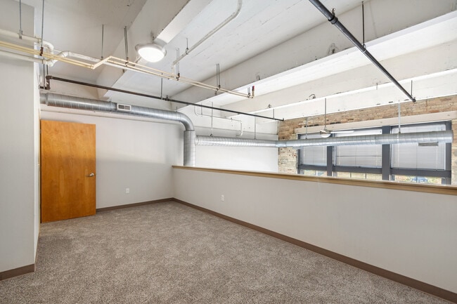 Blue Ribbon Lofts