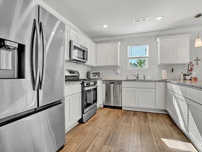 Photo - 353 Anna Gray Cir