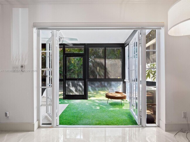 Photo - 2553 NW 42nd Ave