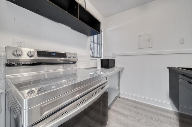 Photo - 1530 Pennsylvania Ave Unit 305