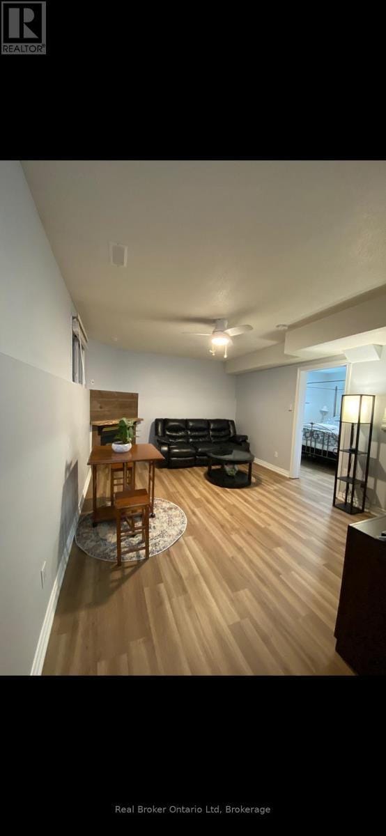 Photo - 1819 Old Second Rd S