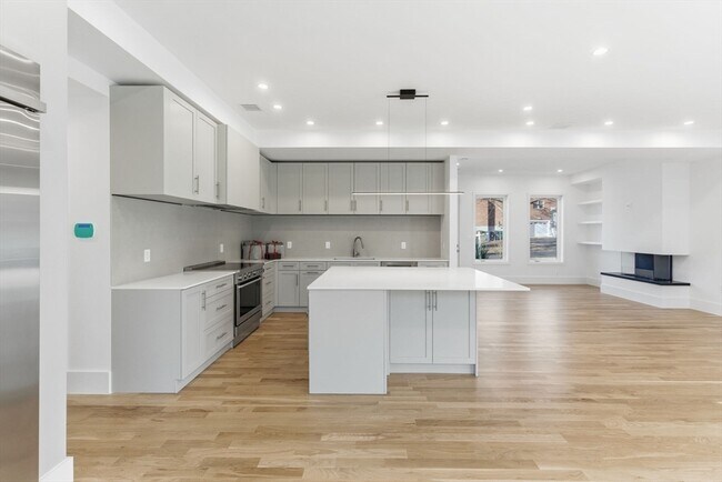 Photo - 82 Louise Rd