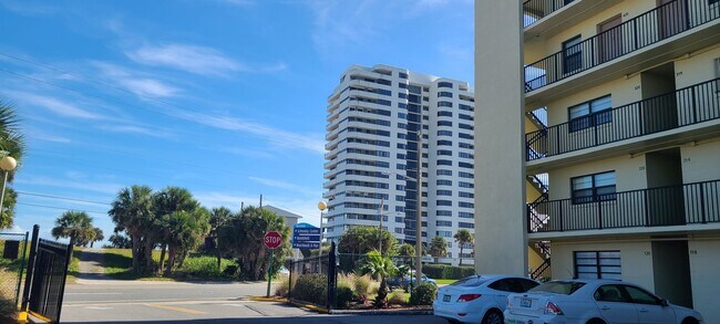 Photo - 1441 N Atlantic Ave Unit 419