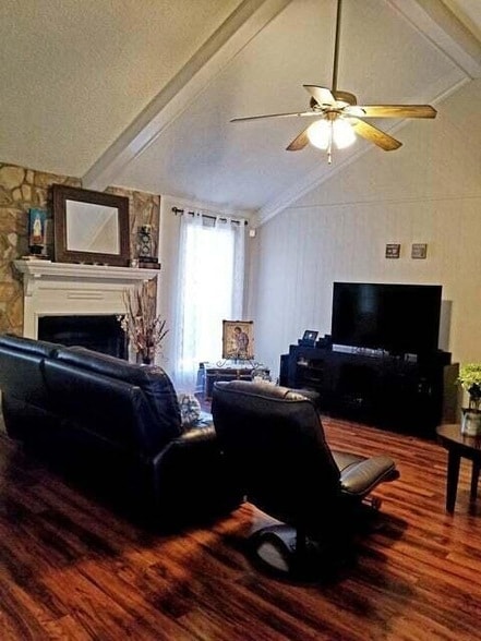 Photo - 3521 Hilltop Dr