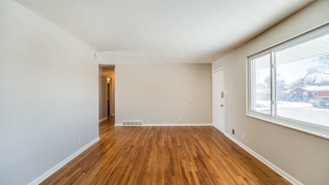 Photo - 11272 Lafayette St