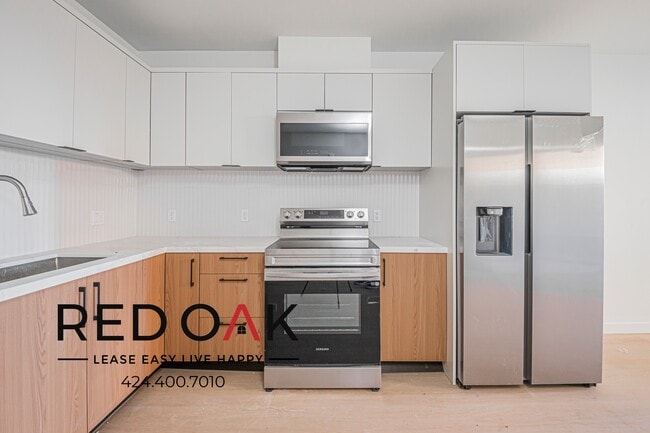 Photo - 856 S Gramercy Dr Unidad 102