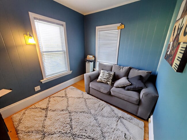 Photo - 93 Meridian St Unit 1