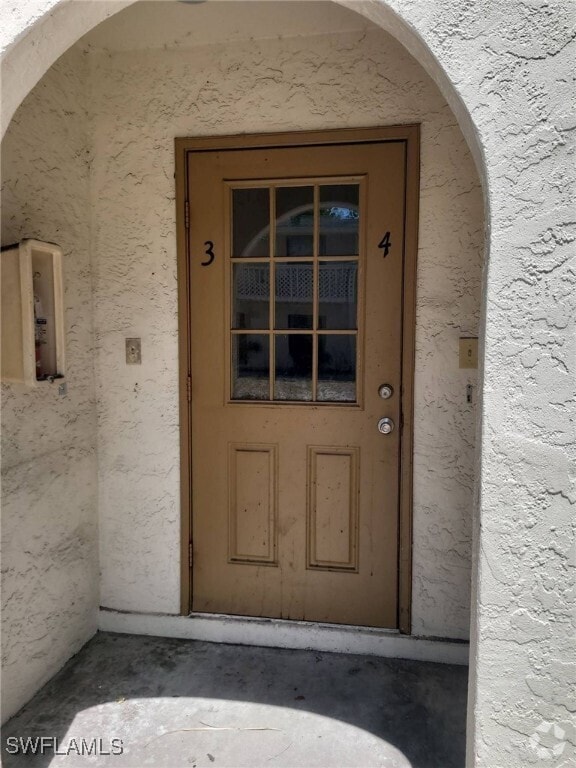 Building Photo - 622 SE 13th Ct Unit 4 Rental