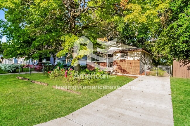 Photo - 1957 S Christine St