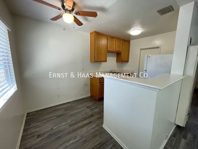 Photo - 1945 Stanley Ave Unit #A