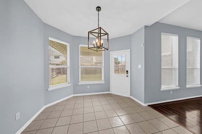 Photo - 12 Palomar Dr