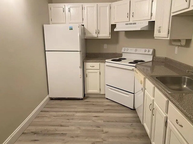 Photo - 289 Elm St Unit 14