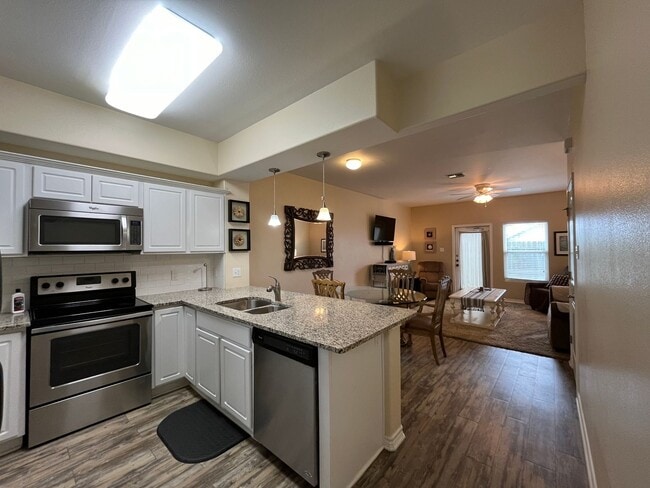 Photo - 15128 Dory Dr